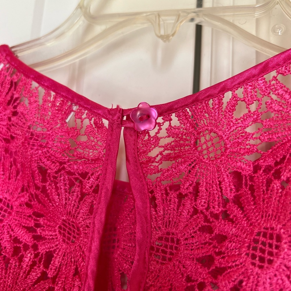 Pink, Floral Top - Picture 3 of 4